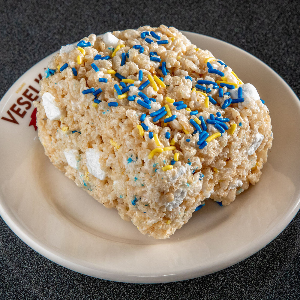 Blue & Yellow Rice Krispy Treats Veselka 1